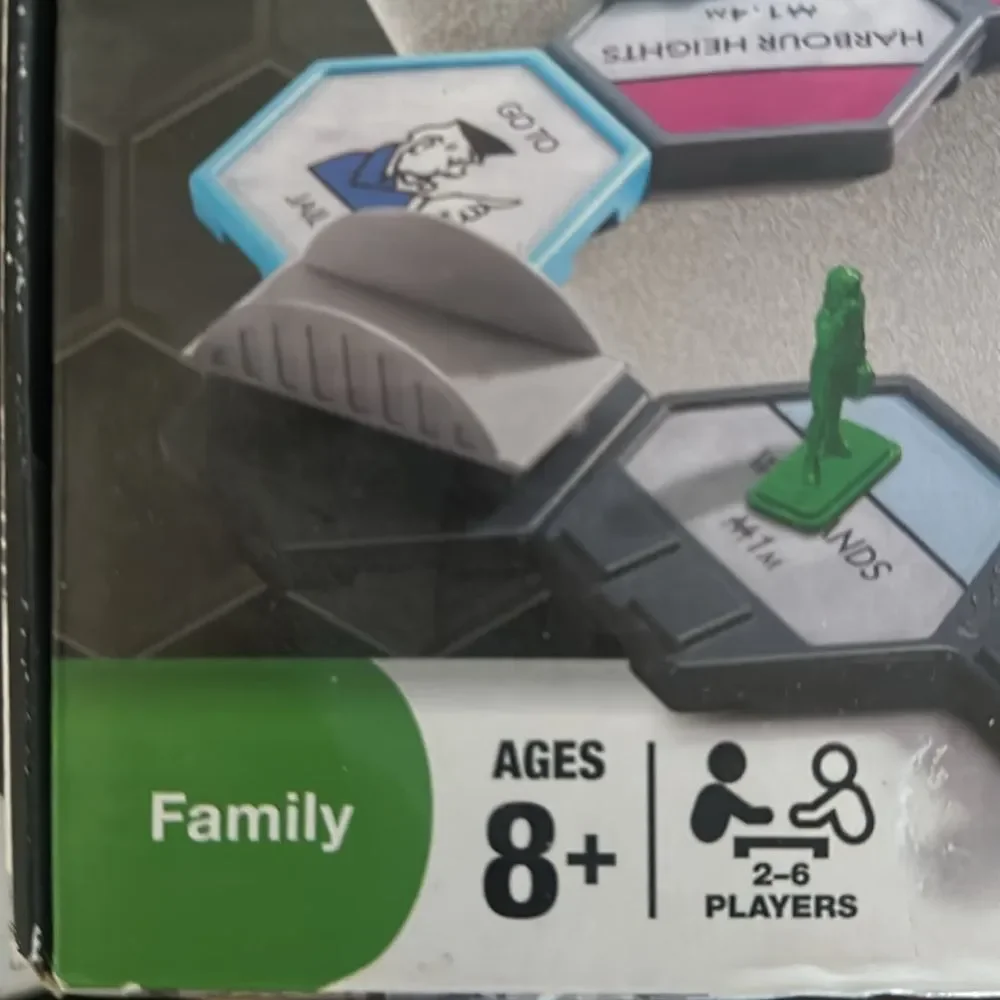 U-Build Monopoly Board Game Hasbro Customizable Family Game Complete